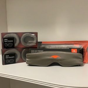 NWOT Silk Manta Sleep Masks - Pair